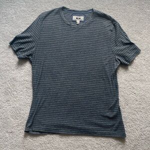 Men’s striped tshirt